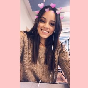 Meet your Posher, Kiomarys